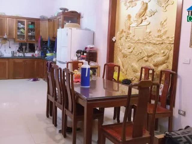 Bán nhà mặt phố Nghĩa Tân, 117m2, 6 tầng, kinh doanh, ở, cho thuê