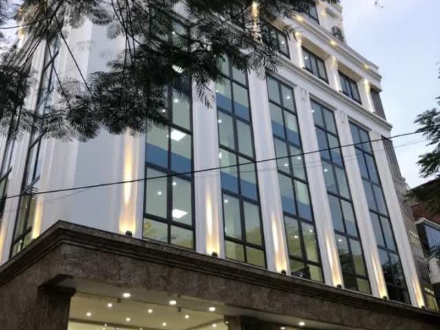 Bán Nhà Mặt Phố Nguyễn Khang 222m2, mặt tiền 18m, Vị Trí Đẹp Sầm Uất Giá Đầu Tư KD