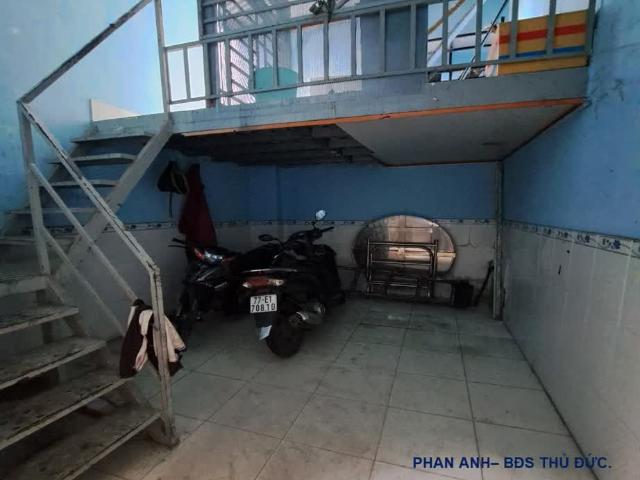 Bán Nhà Mặt Phố Nguyễn Thị Định Rộng 30 m, Q2 – Chỉ 8 Tỷ – Đắt Khách Nhờ 8 Phòng Trọ + Mặt