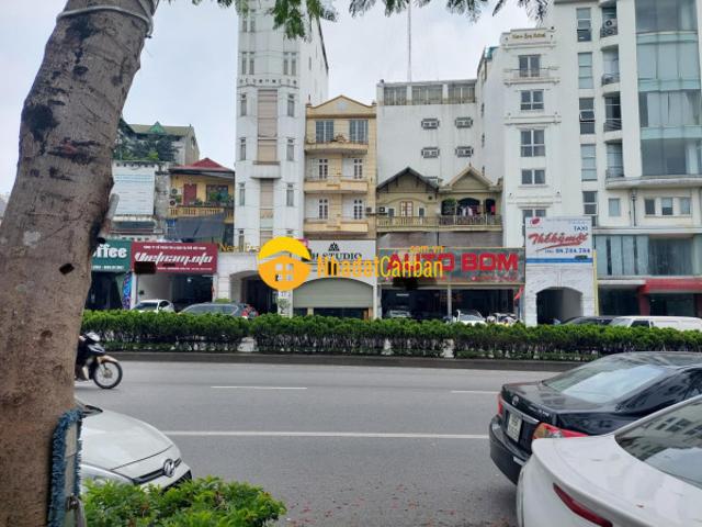 Bán nhà mặt phố nguyễn văn cừ, kinh doanh mọi loại hình, vỉa hè đá bóng, 80m2 mt 4m chỉ 16 tỷ
