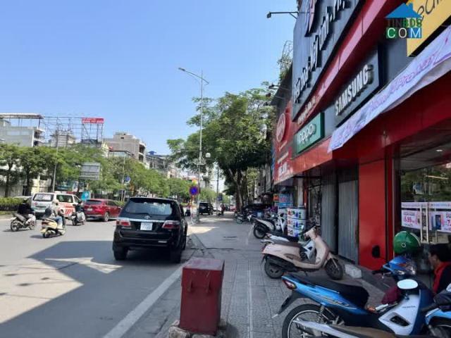 Bán nhà mặt phố Nguyễn Văn Cừ, Long Biên. LH: Địa Thủy Sư Trần Thọ 0906299