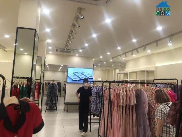 Bán nhà mặt phố Nguyễn Văn Cừ, Long Biên, 13m mặt tiền. LH: Địa Thủy Sư Trần Thọ 0906299