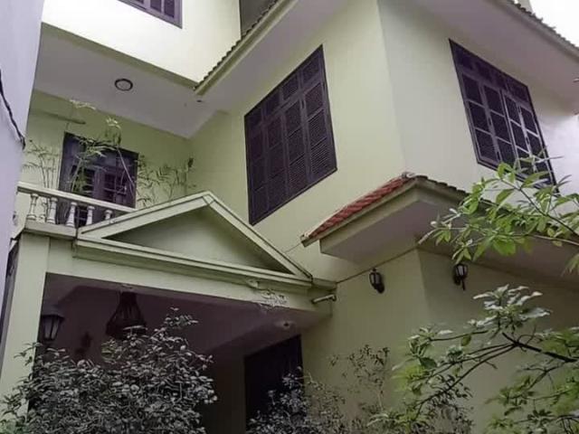 Bán nhà mặt phố Nguyễn Văn Cừ, Long Biên, 209m2. LH: Địa Thủy Sư Trần Thọ 0906299