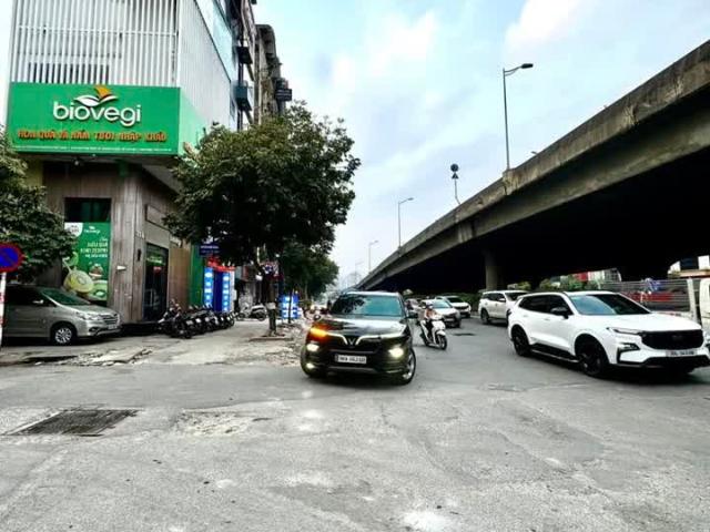 Bán Nhà Mặt Phố Nguyễn Xiển Lô Góc Thang Máy Vỉa Hè Kinh Doanh 6T Mt15m  3X Tỷ