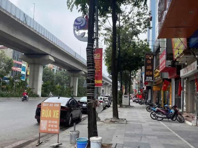 Bán nhà mặt phố Quang Trung, Hà Đông, KD sầm uất, dt 40,2m, giá 14,2tỷ
