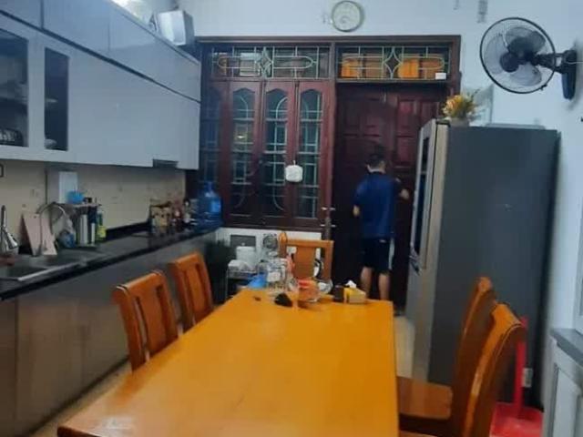 Bán nhà Đầm Trấu, Hai Bà Trưng 50m x 5T x 5PN, vỉa hè, ô tô, KD, giá 15.2 tỷ. LH: 0967030