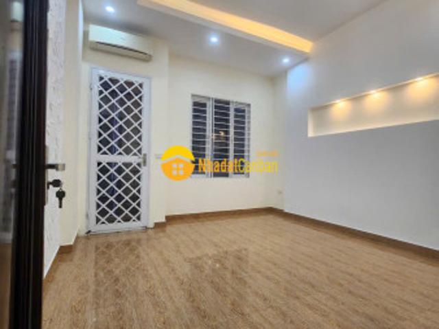 Bán nhà mp mai hắc đế, giá 38 tỷ, gần 44m2x3t, kd được