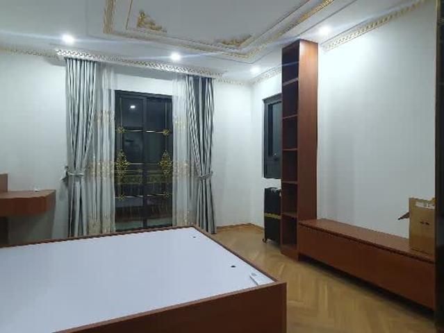 Bán nhà MP Bát Khối 72m x 7T gara thang máy xịn, kinh doanh chỉ 16t còn tl. LH 0936123