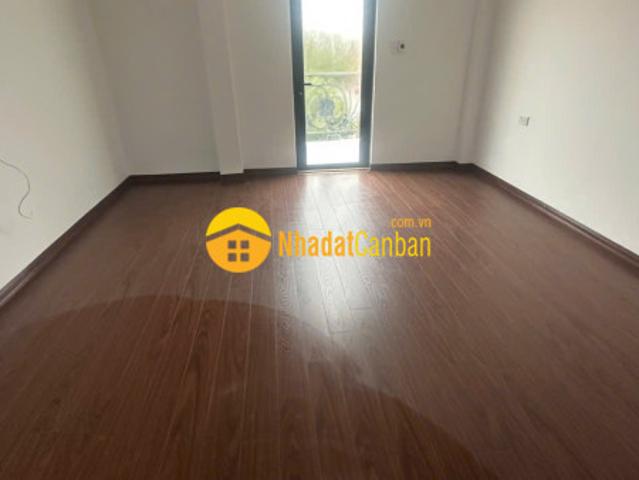 Bán nhà mp trương định, hbt giá 16 tỷ, gần 74m2x2t, kd tốt