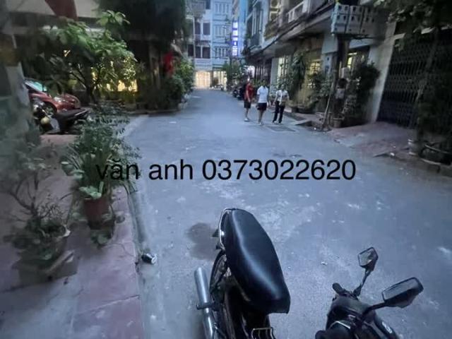 Bán nhà MP Trường Chinh, Thanh Xuân full nội thất 42m2 hơn 7 tỷ