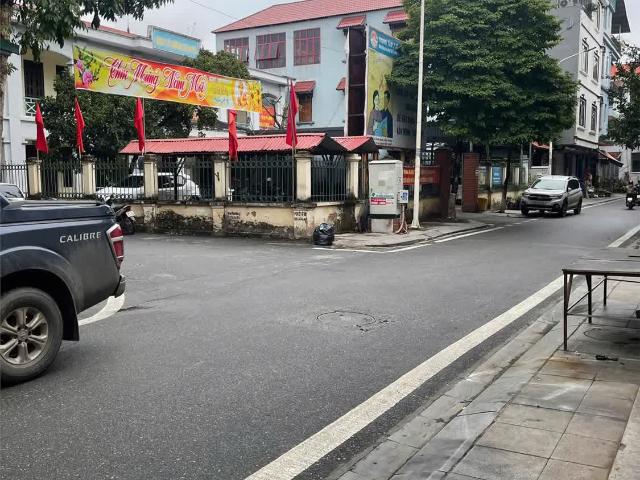 Bán nhà nở hậu mặt phố Trần Quốc Toản, view đẹp hot, gần ngã 3 phong thủy đón lộc
