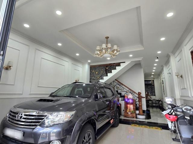 Bán nhà đường Man Thiện, Tăng Nhơn Phú A, Q9, Thủ Đức, TP HCM. DT 72m2, 4 tầng, SHR. Giá 9,5 tỷ