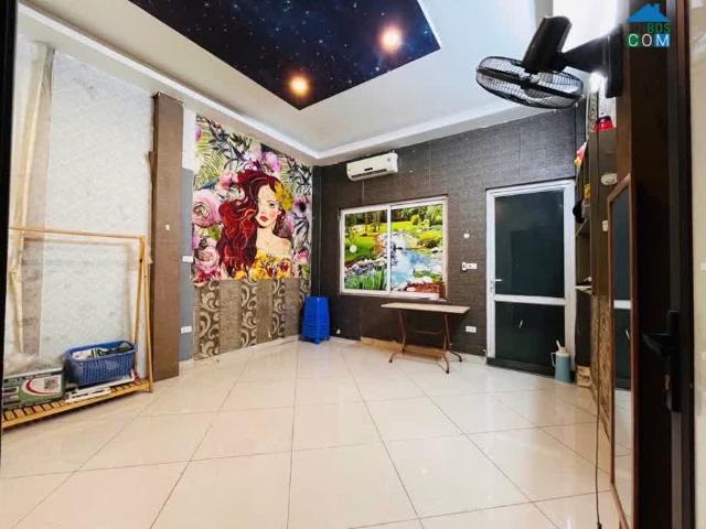 Bán nhà ngõ ô tô – 62m² – 5 tầng – quận long biên – ở ngay