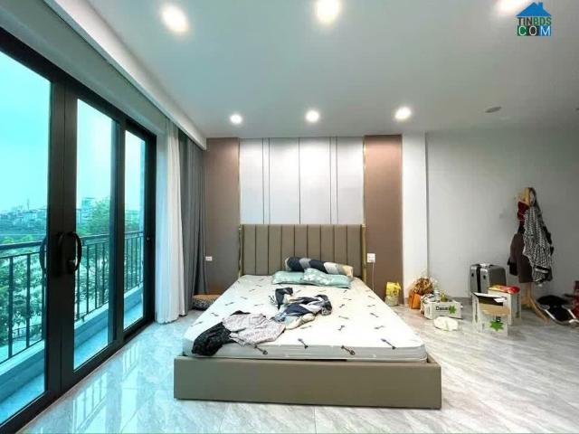 Bán nhà Đống Đa, 6T thang máy, view hồ, 10m ra Oto tránh, 50m2, 13 tỷ