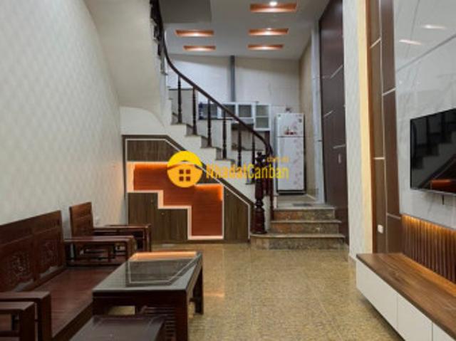 Bán nhà đống đa, khâm thiên vuông, nở hậu, mới, full nội thất 35m2 giá nhỉnh 2 tỷ 0369931
