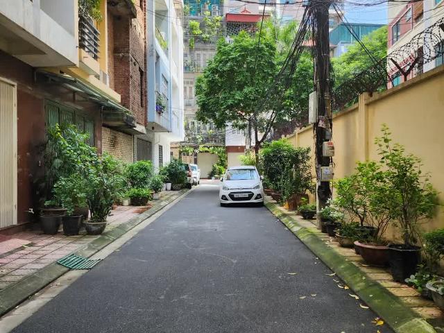 Bán Nhà Đường Bưởi 5t 72m Mt8 23.5ty Ba Đình