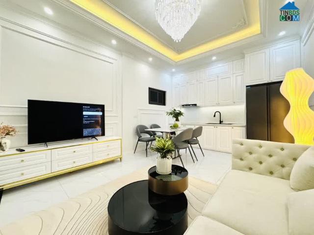 Bán nhà ngọc hà gần phố gần ô tô 38m2 5 tầng 4m mặt tiền 9 tỷ lô góc nhà đẹp ở ngay