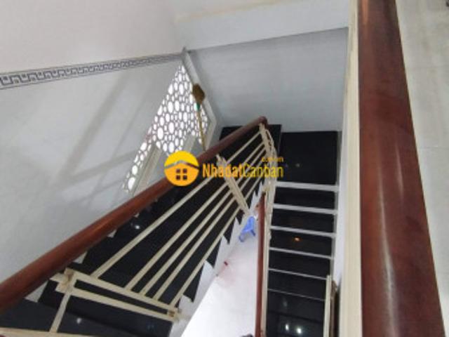 Bán nhà, đường cộng hòa, tân bình, 76m2, 2 tầng, nhỉnh 5 tỷ