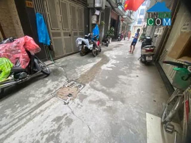 Bán nhà Ngọc Thuỵ, DT 33m2, MT 4.8m, Xây 5 tầng, Giá 6.8 tỷ, Vị trí đẹp Ô tô tránh