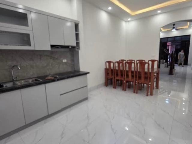 Bán Nhà Ngọc Thuy, Long Biên Nhà Dân Xây 70m Nhỉnh10 Tỷ Tl