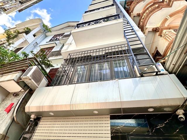 Bán nhà NGọc Thụy 9 tỷ 40m ngõ thông, gần phố, sổ đỏ Long Biên