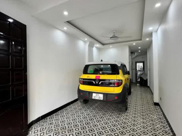 Bán Nhà Ngọc Thụy, Long Biên – 32m², 6 Tầng, Giá 12,8 Tỷ