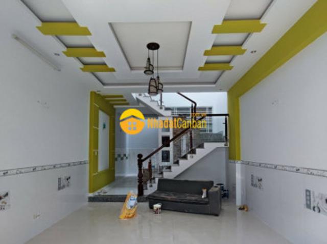 Bán nhà đường cây cám, bình tân, 4x8m, 1 trệt 1 lầu, hẻm xe hơi, giá 2.2 tỷ