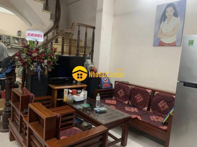 Bán nhà đường giải phóng hoàng mai, ngõ thông phố tương mai, ô tô đỗ cửa