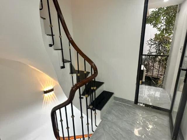 Bán nhà ngõ Hòa Bình 7 Minh Khai, Hai Bà Trưng, 18/24m², 4 tầng, giá 3.35 tỷ