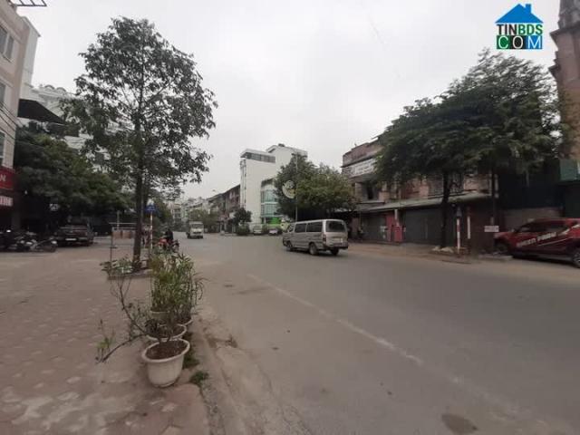 Bán nhà đường Lạc Long Quân, Tân Bình, 4.5x10m, nhỉnh 4 tỷ, Mặt tiền lớn giá rẻ LH: 0782141