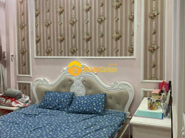 Bán nhà đường láng, nội thất gỗ cao cấp, thiết kế hiện đại