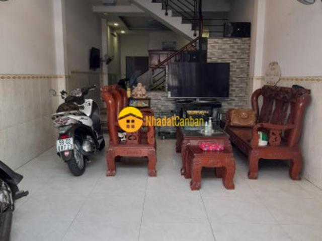 Bán nhà ngộp bank thạch lam phú thạnh tân phú 65m2 5 tỷ