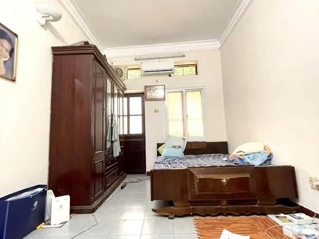 Bán nhà ngõ Phân lô, ô tô cách 10 m. DT: 55 m2, 4 tầng, MT 3,8m, Mai Anh Tuấn, Đống Đa. 12,75