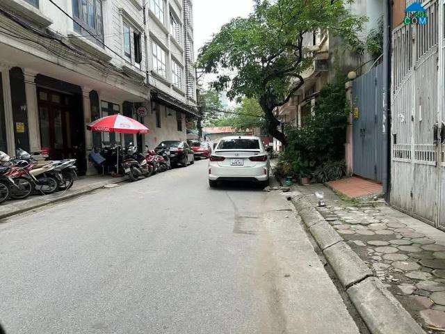 Bán nhà ngõ 100 Trung Kính, DT 45/50m, 5 tầng, MT 6.5m, giá 20.8 tỷ, ngõ 8m