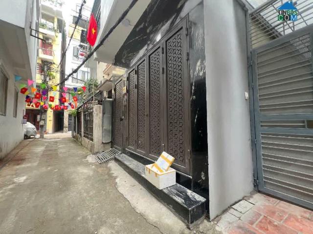 Bán nhà ngõ 1 Bùi Xương Trạch Ngõ ô tô tránh Nhà đẹp ở ngay 38m2