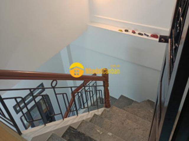 Bán nhà ngõ 1 khâm thiên 222 lê duẩn, ngõ 3m, ô tô, dân trí cao, dt 34m4 tầng5.05 tỷ