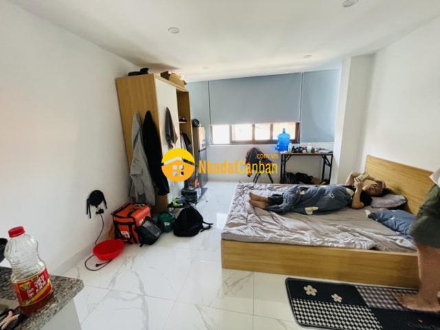 Bán nhà ngõ 255 lĩnh nam 6 tầng thang máy long lanh lô góc 9pkk hoàng mai