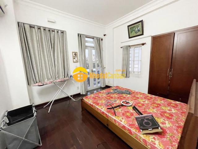 Bán nhà đường 30m nguyễn xí bình thạnh 510, 4tầng, 5pn. Chỉ nhỉnh 6tỷ