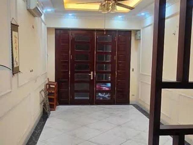 Bán Nhà Đường 8/3. 35/38m2. 5 tầng. Mặt tiền 3.7m. giá 8.2 Tỷ Hai Bà Trưng Hà Nội