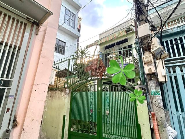Bán nhà ngang nở hậu 6.6M Đ. Tôn thất thuyết dtsd 226m2 mà chỉ có 7.3t lưu thông khánh hội hoàng diệu bến vân đồn