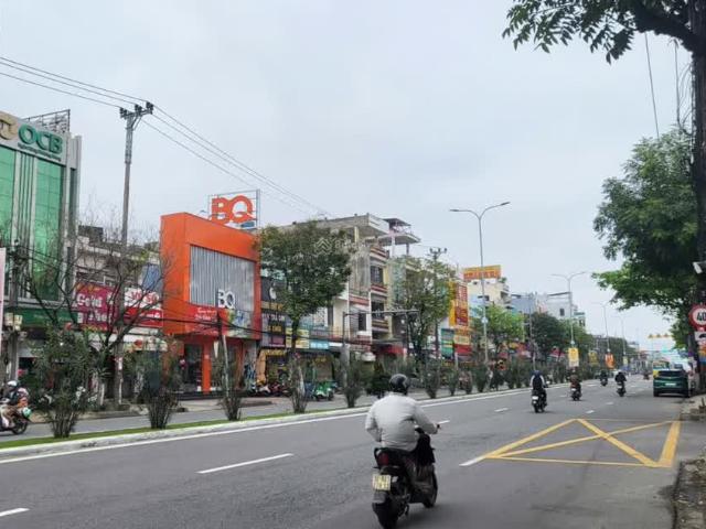 Bán nhà ngang 9m mt kinh doanh Tôn Đức Thắng, gần chợ Hoà Khánh 17,5 tỷ