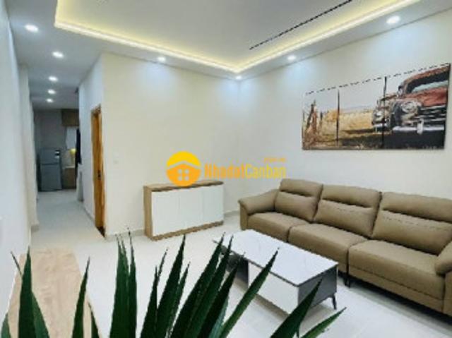 Bán nhà ngay chợ linh xuân, thủ đức, hẻm xe hơi thông, tặng full nội thất, 2 tầng, nhỉnh 4tỷ