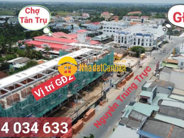 Bán nhà ngay chợ tân trụ 1 trệt 3 lầu vào ở buôn bán ngay
