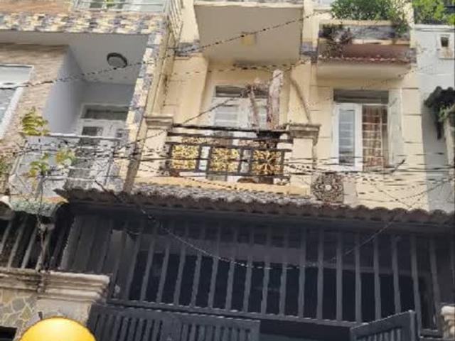 Bán Nhà: Ngay Chợ Xuân Hiệp, Linh Xuân, Thủ Đức, Hẻm Xe Hơi, 3 Tầng, 60m2, Chỉ 5.4 Tỷ
