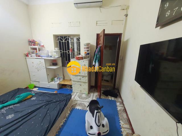 Bán nhà ở ngay hoàng hoa thám, ba đình, dt 25m2, giá 2.9 tỷ