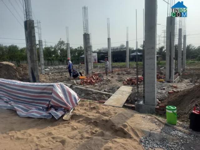 Bán nhà ngay quốc lộ 1A, huyện Châu Thành