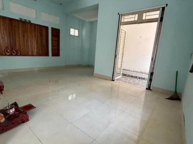 Bán nhà Ngô Chí Quốc, Bình chiểu, Thủ đức, 200m2, full thổ cư, giá chỉ 4 tỷ 750 TL
