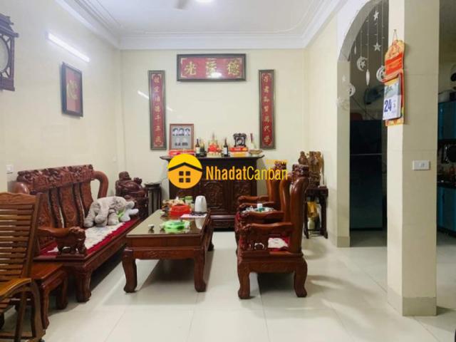 Bán nhà ngô gia tự, long biên 3 tầng, 50m2, mt6.6m gần phố nhỉnh 7 tỷ