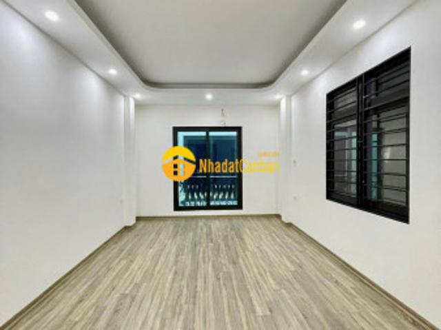 Bán nhà ngô quyền hà đông 30m2 x 5t, ở luôn chỉ 7. Xx