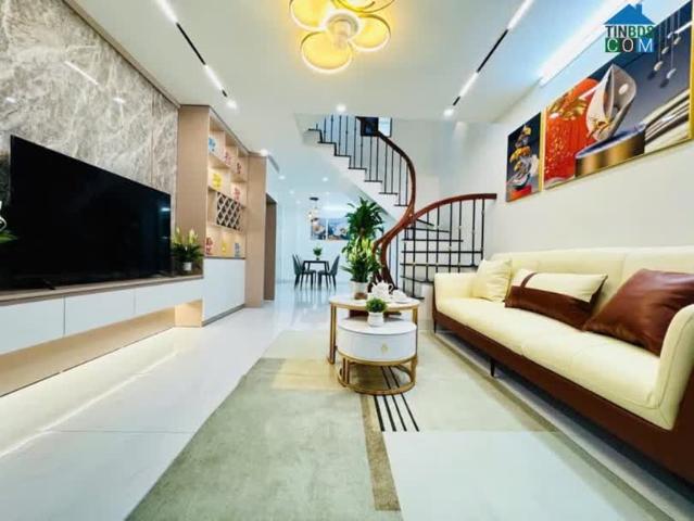 Bán Nhà Ngô Quyền, Ngõ Thông, Ô Tô, Dân Xây, 2 Thoáng DT 57M2. Giá 9.5 Tỷ